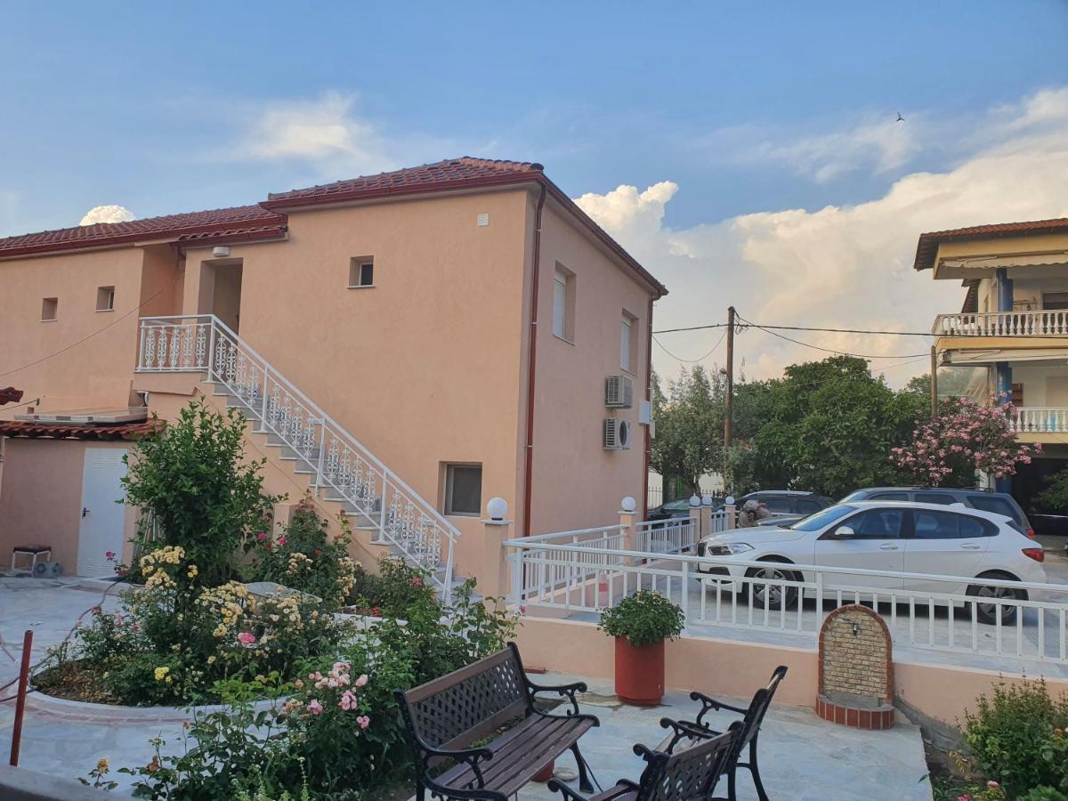 Casa Al Mare 2 Διαμέρισμα Περαία Εξωτερικό φωτογραφία